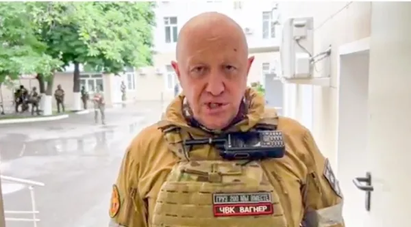 baskan-erdogan-putin-ile-gorustu-destek-mesaji-1687612043527.jpg Başkan Erdoğan Putin ile görüştü: Türkiye üzerine düşeni yapmaya hazır - 6