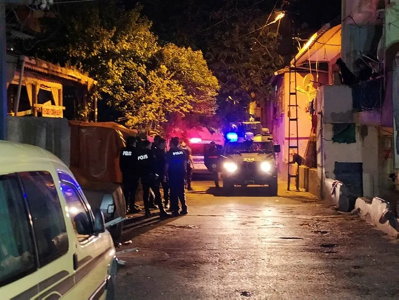 Kadikoy De Bicakli Kavga