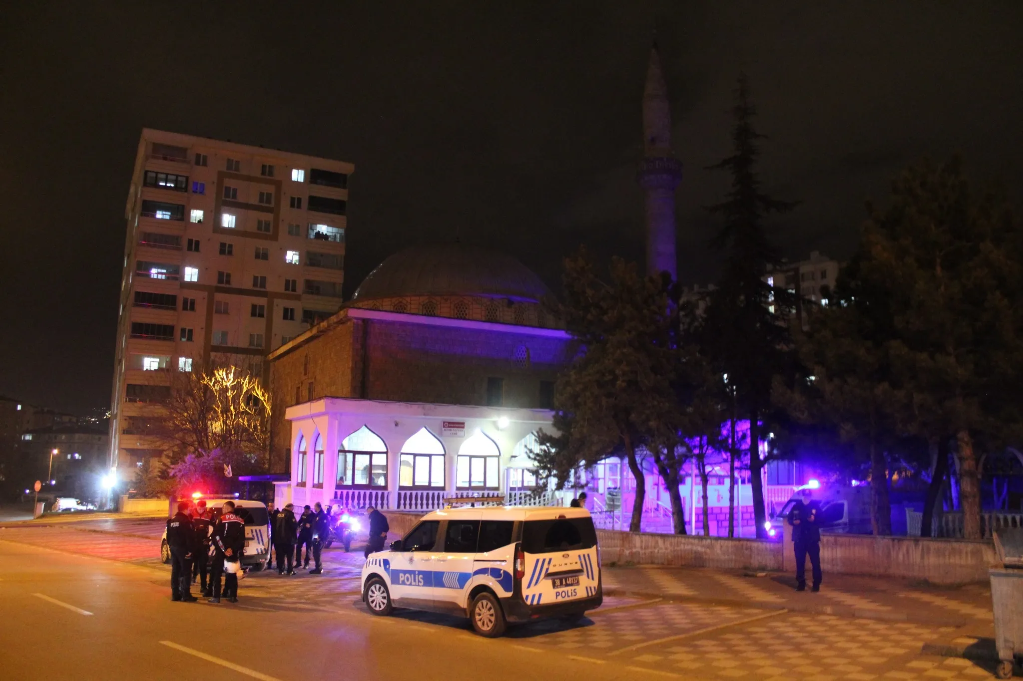 Kayseri’de silahlar çekildi: 2 kişi yaralandı