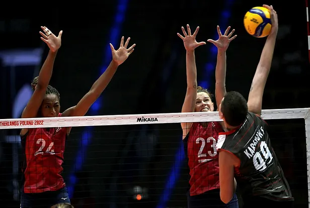 Türkiye Sırbistan maçı canlı izle | 2022 Filenin Sultanları voleybol maçı saat kaçta, hangi kanalda yayınlanacak?