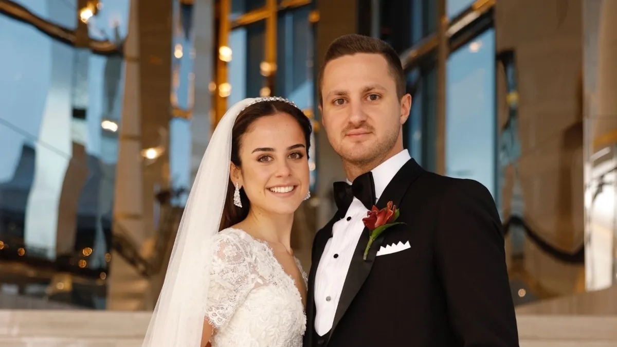 İpleri tamamen kopardı! Revna Sarıgül Ömer Sarıgül’ün soyadını sildirdi