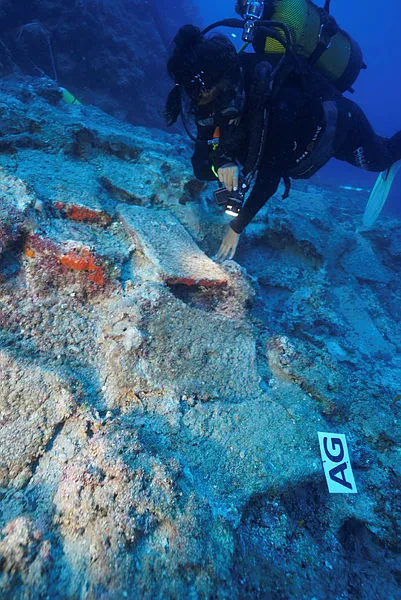 tunc-cagi-batiginda-3-bin-600-yillik-kursun-agirliklar-bulundu-1669539266390.jpg Tunç Çağı batığında 3 bin 600 yıllık kurşun ağırlıklar bulundu - 3