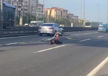 İstanbul D-100’ü karıştıran olay! Ekipler özel kıyafetlerle müdahale etti