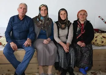 Bu köyün ihtiyar heyeti kadınlardan oluşuyor