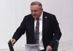 İYİ Parti Milletvekili Ömer Karakaş partisinden istifa etti