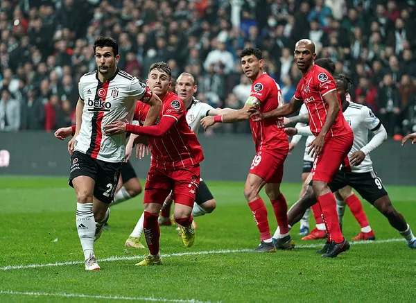 Beşiktaş: 0 - Antalyaspor: 0 MAÇ SONUCU | Dolmabahçe’de sessiz gece