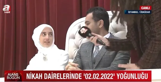nikah-dairelerinde-02022022-yogunlugu-ozel-gunu-kacirmamak-icin-siraya-girdiler-1643788132013.jpg Nikah dairelerinde ’02.02.2022’ yoğunluğu! Özel günü kaçırmamak için sıraya girdiler - 2