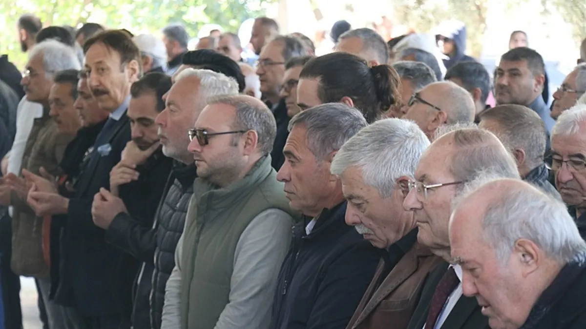 Ersun Yanal'a 1 hafta arayla ikinci acı haber!