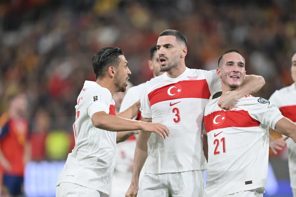 uefa-uluslar-ligi-grup-asamasi-ay-yildizlilar-hangi-grupta-rakipler-kim-1789992689545.jpg UEFA Uluslar Ligi'nde Türkiye ilk kez A Ligi’nde mücadele edecek: İşte Millilerimizin rakipleri - 2