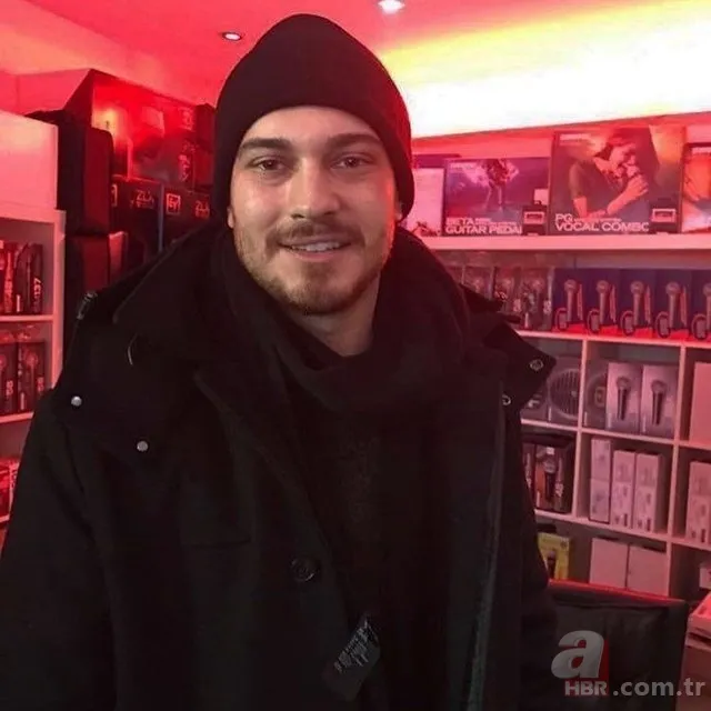 Şeyma Subaşı ile Çağatay Ulusoy'un o fotoğrafı ortaya çıktı 24