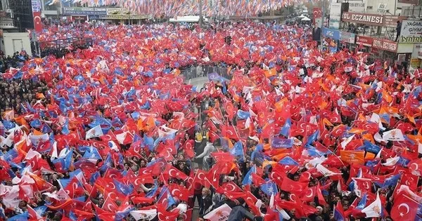 AK Parti'de 2023 hazırlıkları tam gaz devam ediyor! Kurmayla sahaya indi - 1