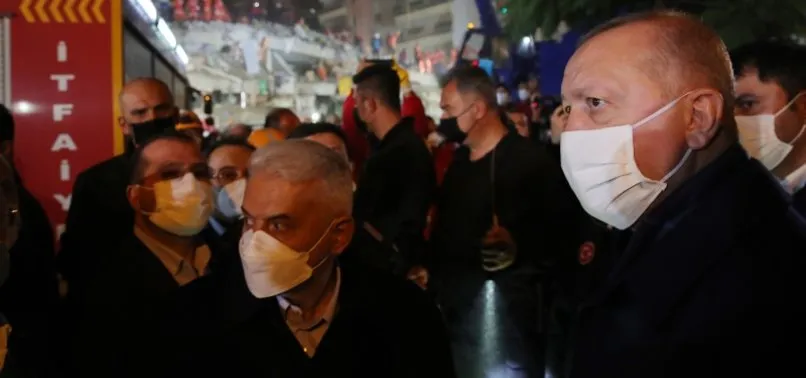 Başkan Erdoğan, İzmir'de deprem bölgesinde! Kurtarma çalışmalarını yerinde inceledi