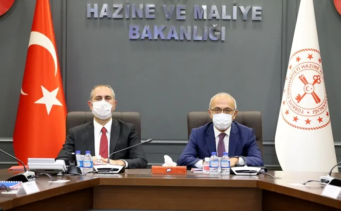 Son dakika: Bakan Elvan’dan iş dünyasına önemli mesaj: Adımlarımızı hızla atacağız
