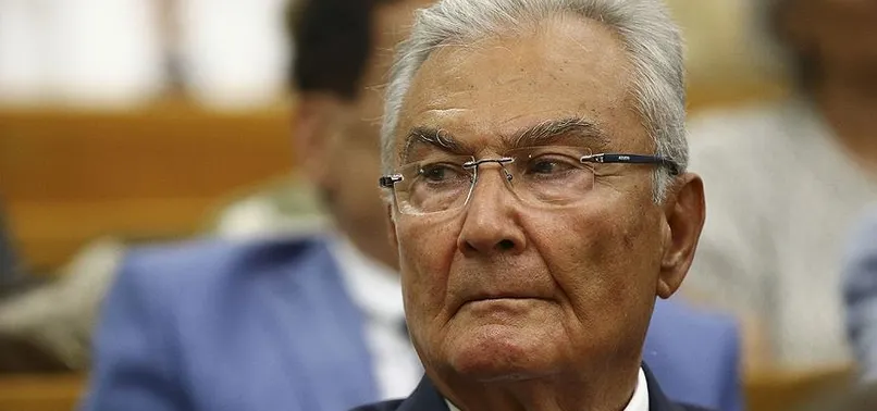 Deniz Baykal tedavi için Almanya'ya gitti