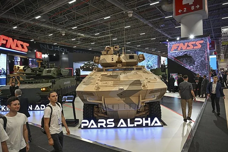 IDEF 2025’te Güçlü Türkiye mesajı! Yerli savunma araçlarıyla gövde gösterisi