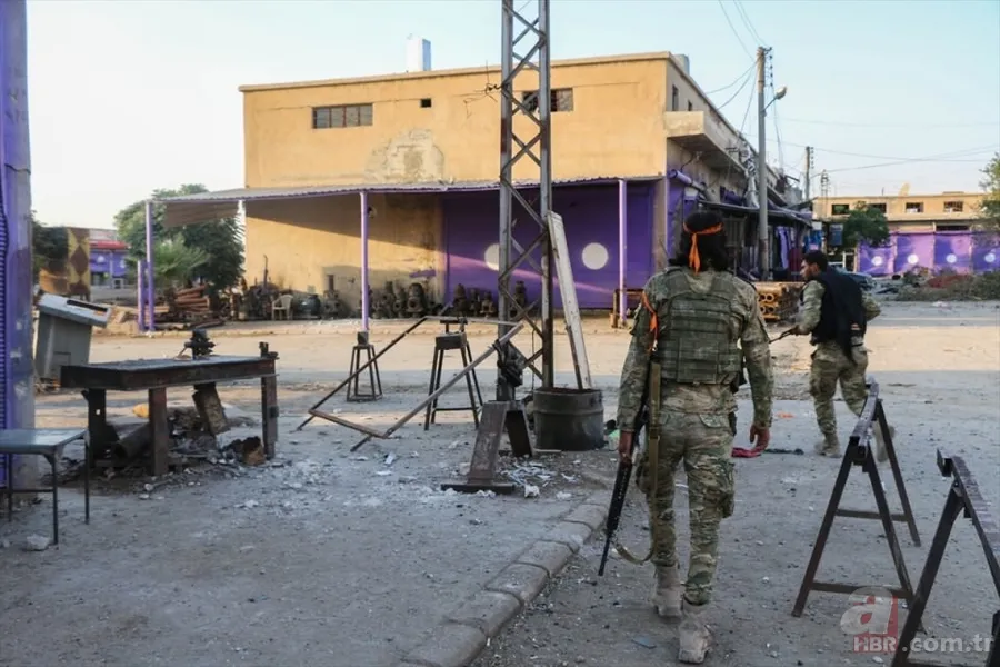 Terör örgütü PYD, Tel Abyad'ı silah deposuna çevirmiş! İşte Barış Pınarı Harekatı'ndan kritik fotoğraflar... 15