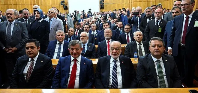 Sıfır oyla TBMM’ye giren Saadet ve Gelecek ilk grup toplantısını yaptı!