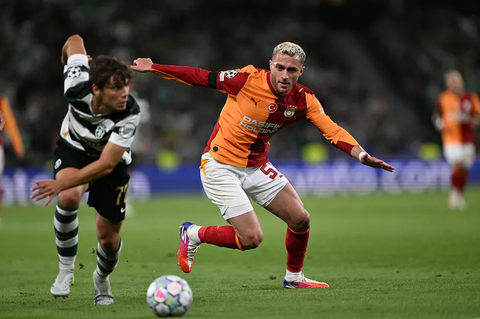 aslan-lizbonda-yikildi-galatasaray-sporting-deplasmaninda-istedigini-alamadi-1788989060498.jpg Aslan Lizbon'da yıkıldı! Galatasaray, Sporting deplasmanında istediğini alamadı - 2