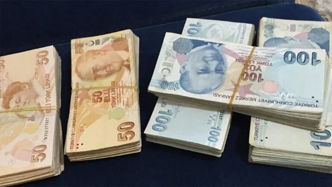 Mersin'de Hayriye öğretmen 15 kişiyi evlenme vaadiyle dolandırıp paralarını aldı - 2