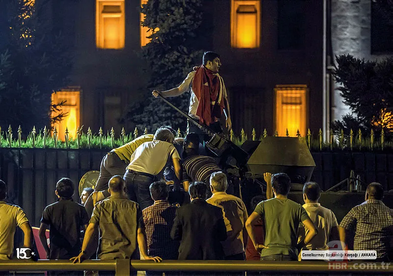 15 Temmuz şiirleri sözleri kısa uzun anlamlı şiirler! 4,8 kıtalık 15 Temmuz şiirleri! 13