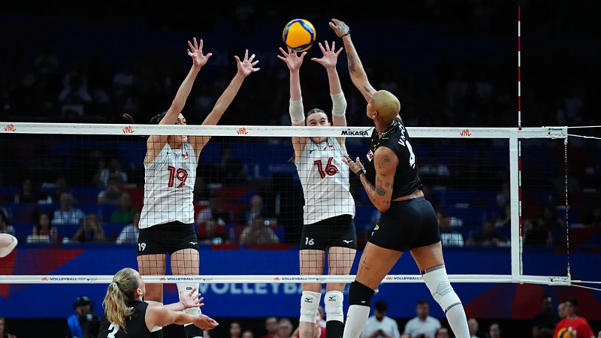 Filenin Sultanları emin adımlarla yola devam ediyor! Kanada'yı da devirdik