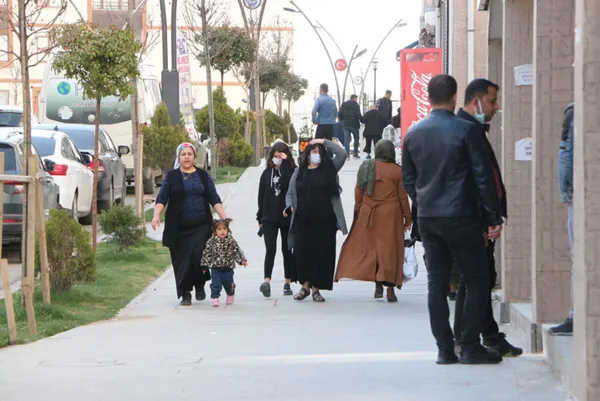 Artan koronavirüs vakaları sonrası harekete geçildi! O illerde yeni koronavirüs tedbirleri alındı - 14