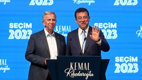 1684729986120.jpeg 6’lı masa zangır zangır! Sabah Gazetesi yazarı Melih Altınok yazdı: Derme çatma masa iki tur arasında dağıldı - 5