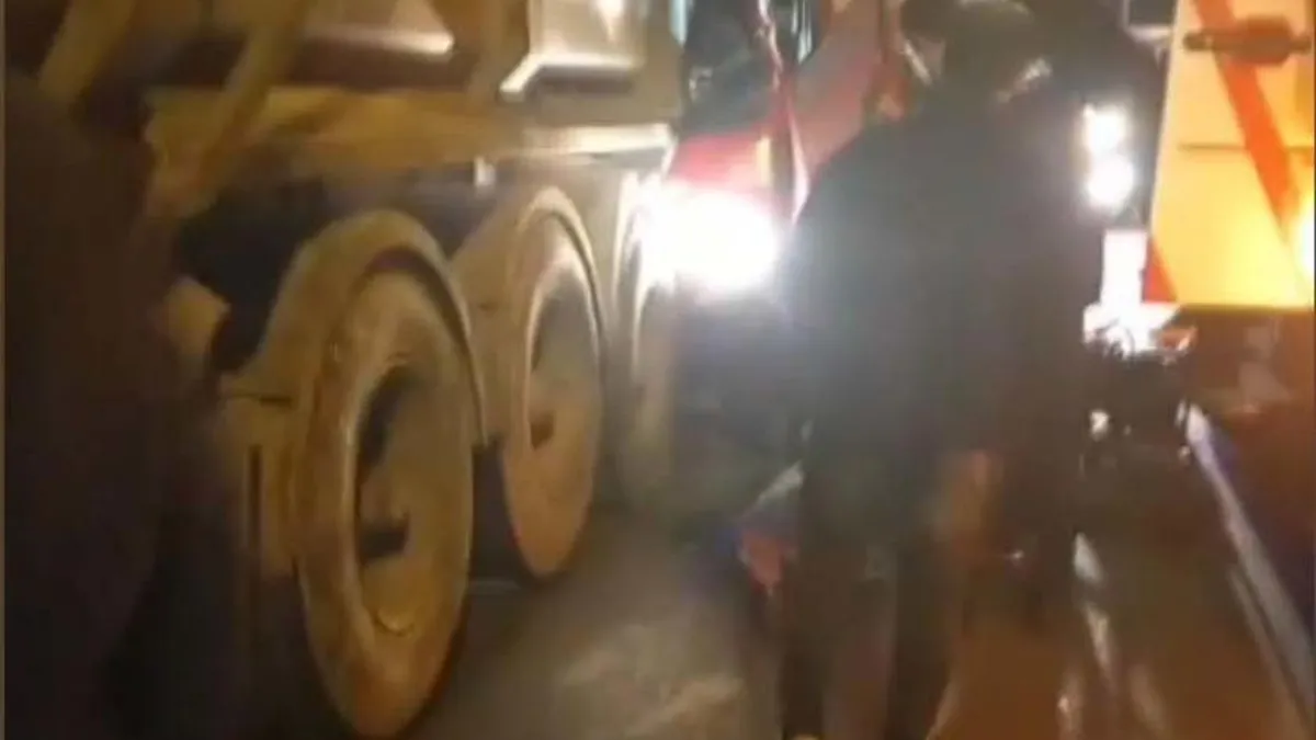 Silivri TEM Otoyolu'nda zincirleme kaza: 1 kişi yaralandı