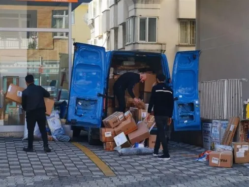 Koronavirüs salgını sonrası kargo şikayetleri arttı! 20 gündür bekleyen var, telefonları açan yok - 4