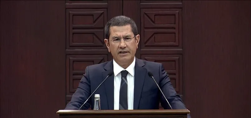 Nurettin Canikli: 27 bin 715 öğretmen görevden ihraç edildi