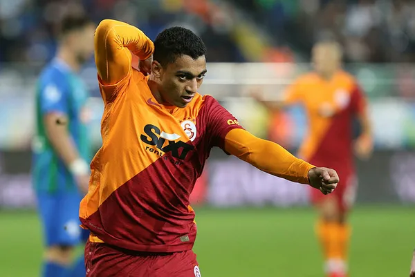 aslan-son-dakikada-kukredi-caykur-rizespor-2-3-galatasaray-mac-sonucu-ozet-1633284810979.jpg