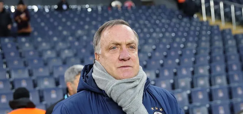 Dick Advocaat, Fenerbahçe'de yola 'devam' ediyor