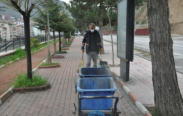 Gümüşhane'de tüm corona virüs tedbirlerine uyuldu! 2 haftadır hiç vaka yok - 1
