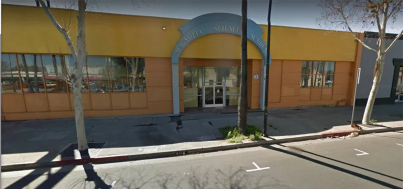 Los Angeles'ta üç FETÖ okulu kapatılabilir
