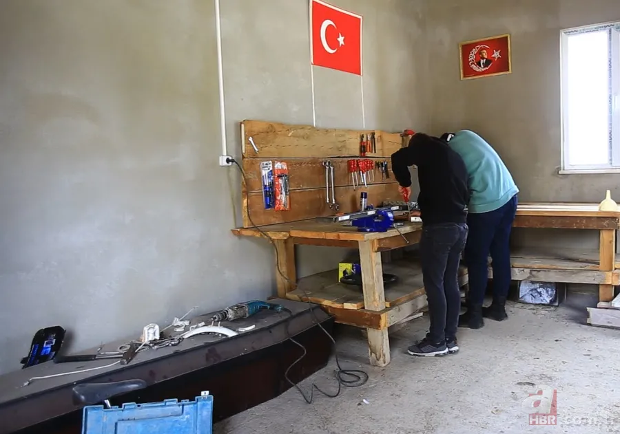 Cep telefonlarını ve bilgisayarını satarak 5 bin TL’ye kendi imkanlarıyla öyle bir şey yaptılar ki! Pvc boru kaplamasıyla… 13