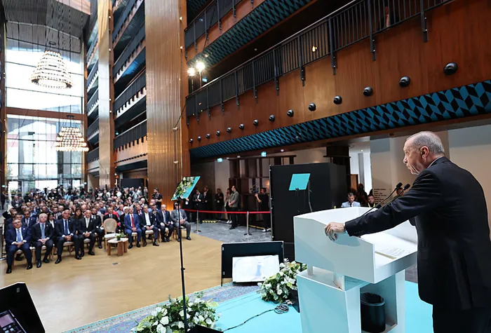 baskan-erdogandan-halicport-projesi-acilis-toreninde-yatirimcilara-destek-mesaji-1725201315243.jpg Başkan Erdoğan'dan Haliçport Projesi açılış töreninde yatırımcılara destek mesajı - 4