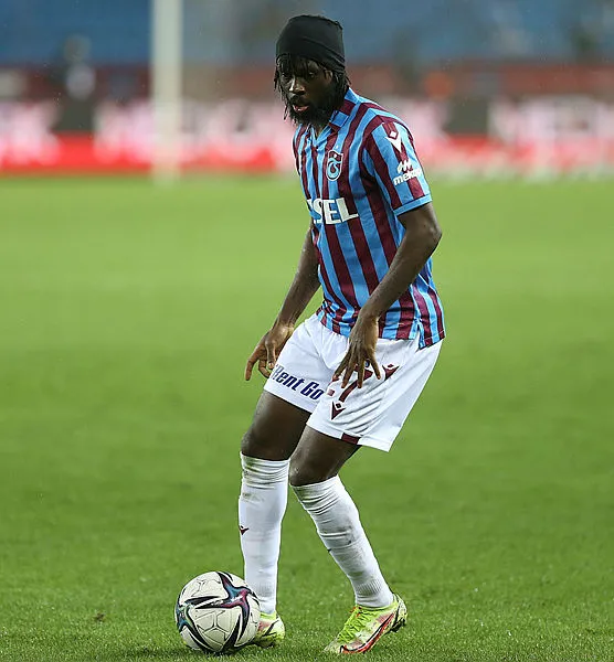 Trabzonspor'da sezonu kapatan Gervinho ameliyat oldu - 1