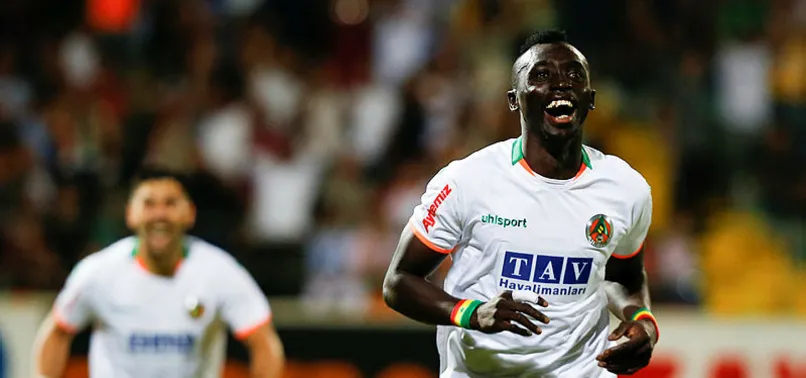 Beşiktaş'ta tek çare Pappis Cisse!