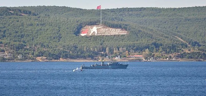 Rus askeri gemileri Çanakkale Boğazı’ndan geçti