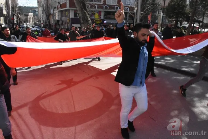 Türkiye Mehmetçik için tek yürek oldu! Her yer Türk bayrağıyla donatıldı