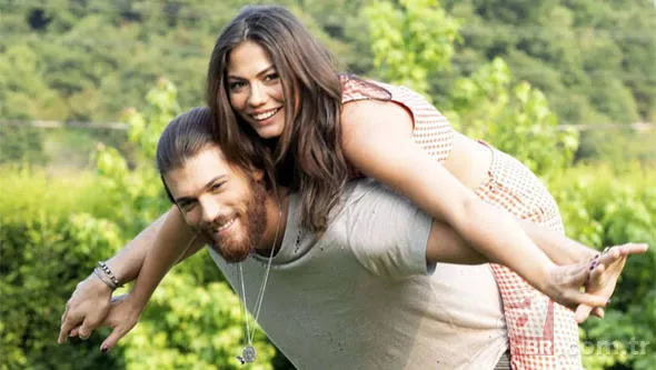 Alişan'ın eşi Buse Varol yeni yaşını kutladı! Alişan ve eşi Buse Varol arasındaki yaş farkı şaşırttı 112