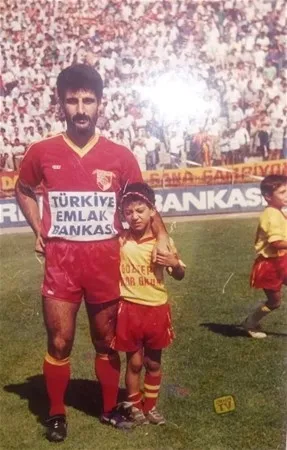 Açıklamaları tepki çekmişti! Öykü Çelik: Erkek gibiydim sert ergenlik geçirdim 8