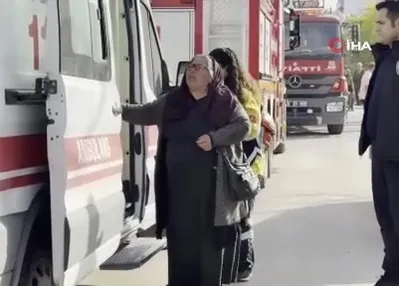 Annesinin evini ateşe verip kaçtı