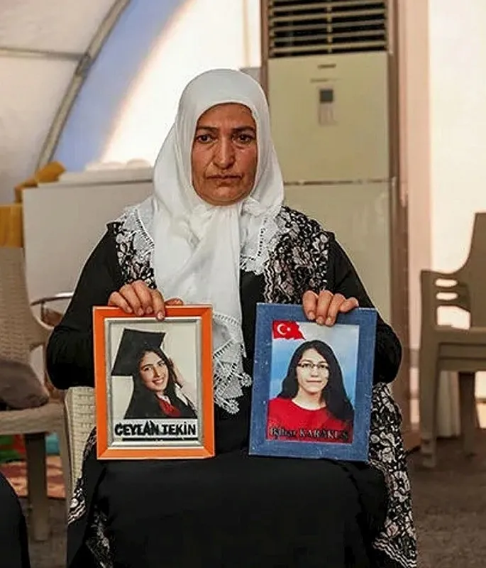 Diyarbakır Annelerinin tek isteği evlatlarına kavuşmak: “Artık ‘Anne geliyorum’ diye bir telefon bekliyorum” - 4