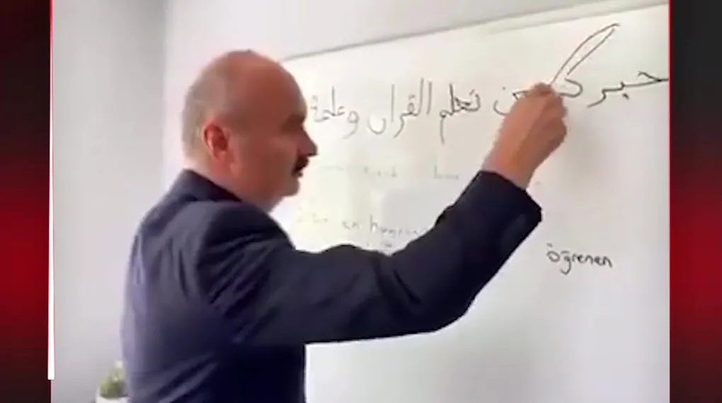 VALİ’NİN TEFSİR BİLGİSİ TAKDİR TOPLADI