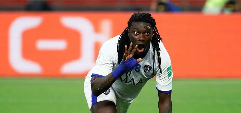 Bafetimbi Gomis In Son Taksidi Gelmedi Galatasaray Da Fifa Ya Sikayet Etti