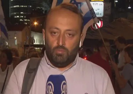 Tel Aviv’de Netanyahu karşıtı protesto: Pozisyonlarını korumak istiyorlar! Esir alınanlar umurlarında değil