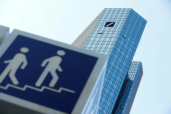 Deutsche Bank: Rusya’daki faaliyetlerimize son veriyoruz