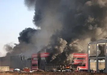 Kırklareli'nde oyuncak fabrikasında yangın