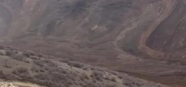 erzincanda-toprak-kaymasinin-onceki-hali-goruntulendi-1707862926595.jpeg Erzincan'daki maden sahasındaki toprak kaymasının önceki görüntüleri ortaya çıktı! İşte felaketi gözler önüne seren o görüntüler... - 1